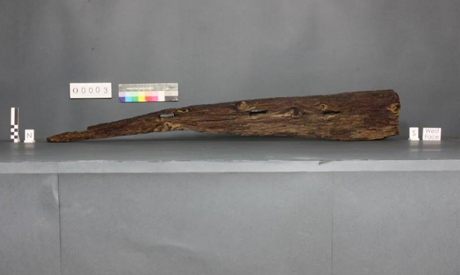 beam from khufu boat pit